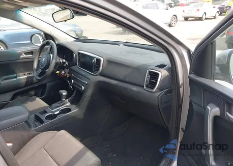 2022 Kia Sportage Lx z USA, uszkodzony, nr VIN KNDPMCAC4N7001244